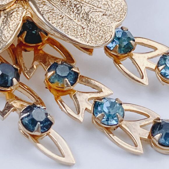 VTG 1940s Brooch Gold Tone Blue Rhinestone Layered Floral Spray Mid Century - Picture 5 of 10